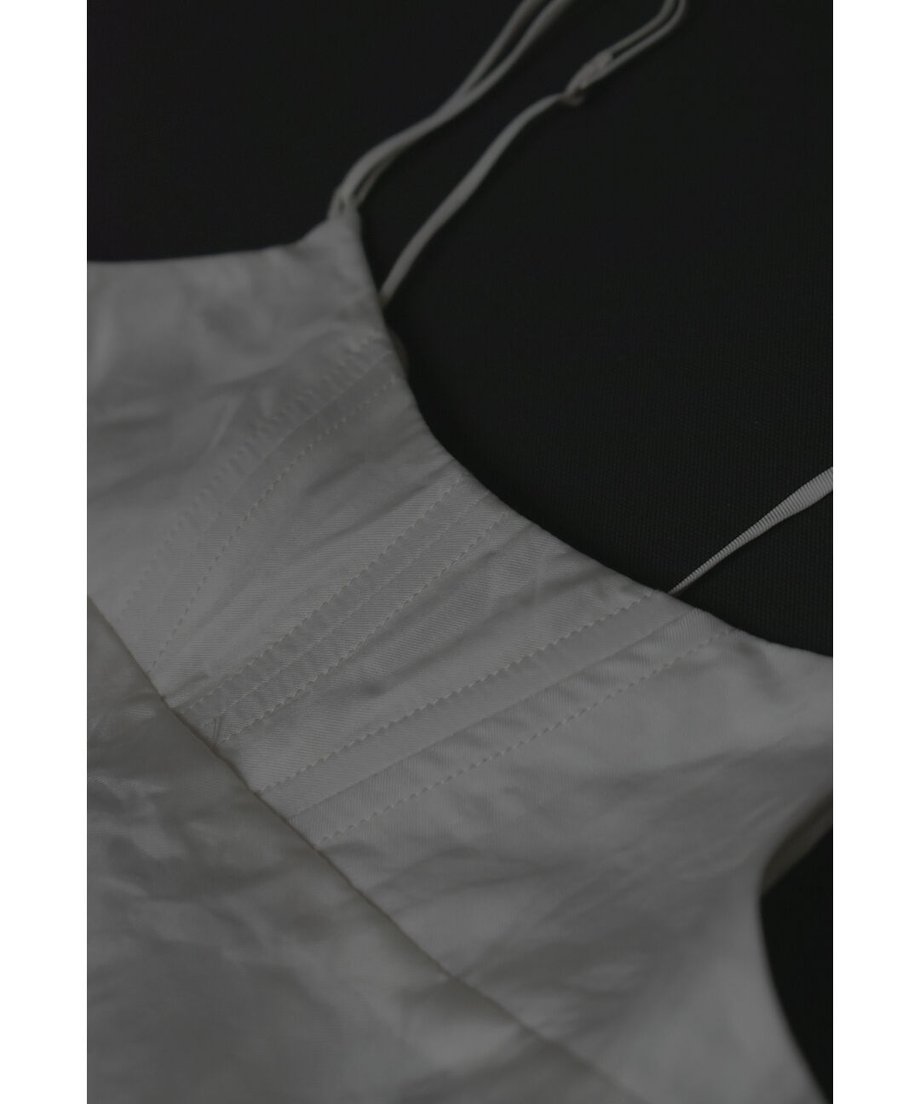 6193c70072eb465bf28c3b00