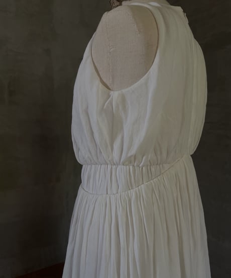 Asymmetry Gather Dress (Sample Product / Kids Size 120) Color: Off White
