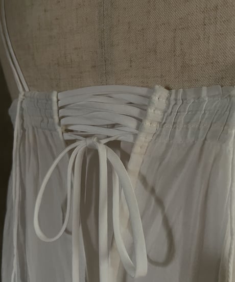 Antique-style Slip Dress Set (Sample Product / Free Size) Color: Ivory / Off White