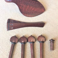 バイオリン用 フッティング Peykov(ブルガリア製)　テールピース 他 柘植 バイオリン用 フッティング Peykov(ブルガリア製) テールピース