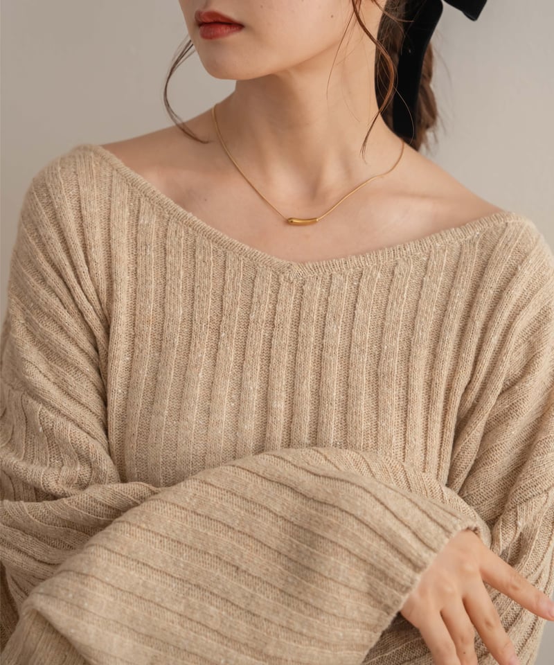 Vneck loose knit ivory | yourmle