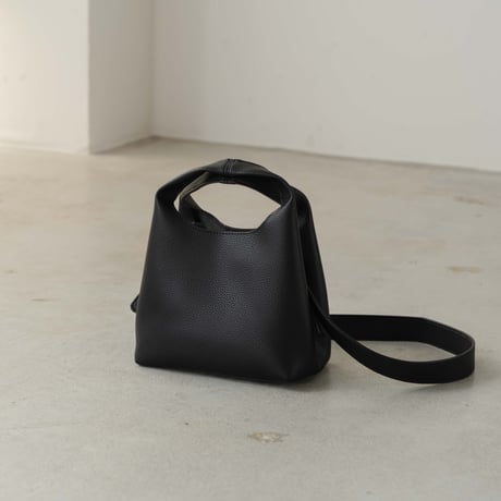 2way wide depth leather bag black