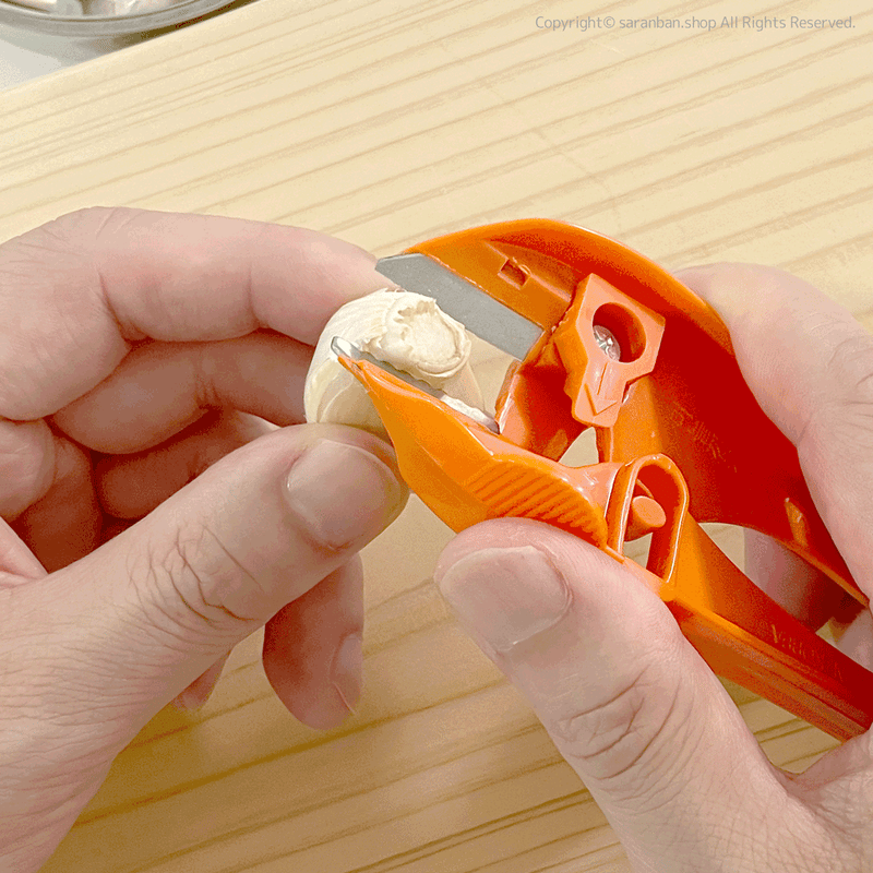 韓国製】にんにく皮むきカッター | サランバン～まいにち韓国気分～