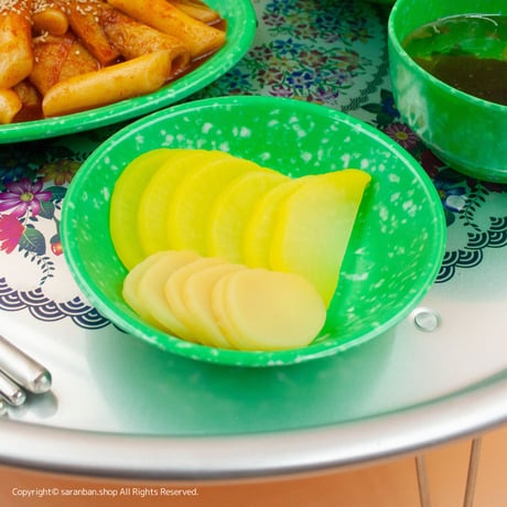 よもぎ色レトロ食器（キムチ）