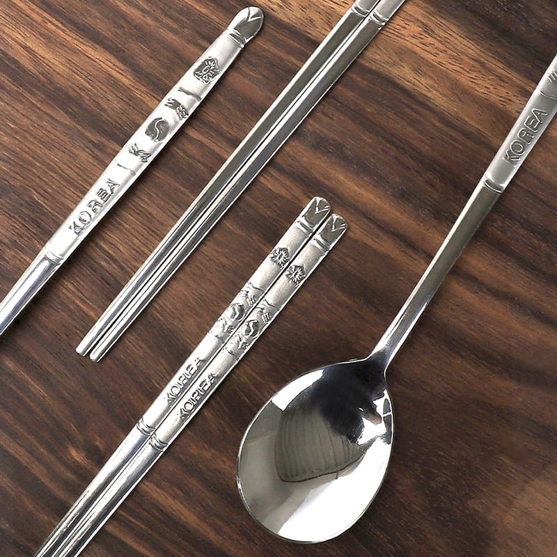 韓国のスプーン&お箸セット　【AG】 韓国のスプーン&お箸セット 【AG】 韓国スプーン、箸セット