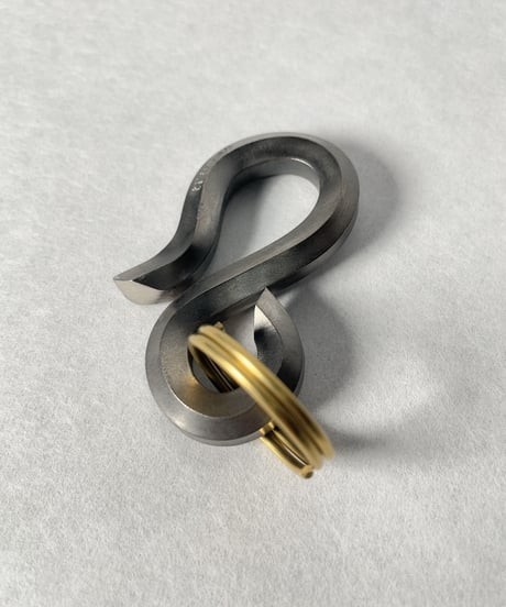 Rew10works×trigger ステレンスキーフック