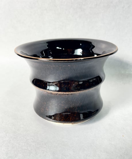 dairoku pot 炭化岩鉢 dairoku pottery】鉢 (P872) | LEO.