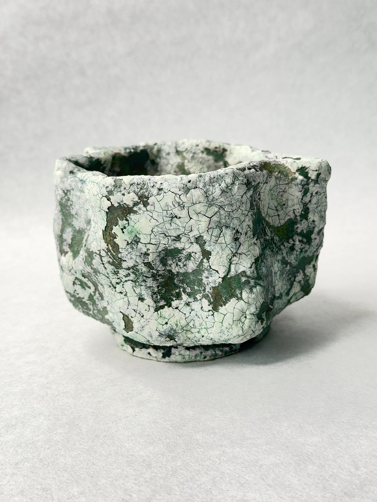 波部圭亮・Ruins | t.roots