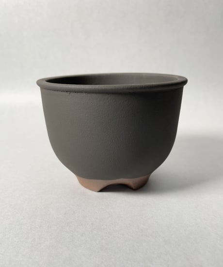 伝市鉢・コウロ型3.5号 黒化粧