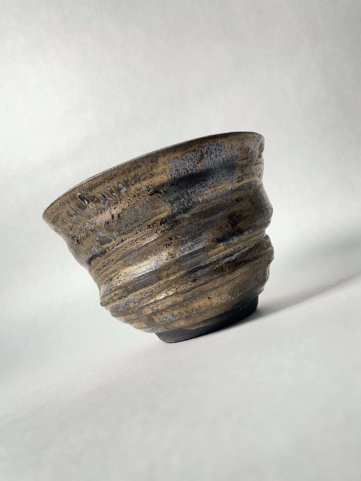 姫野翔太　織部シリーズ　NOPPO 飛び鉋　縁欠け　新品 姫野翔太 織部シリーズ NOPPO 飛び鉋 縁欠け 新品