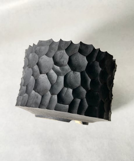 稲妻紋鉢 半筒型 黒結晶釉・Ｍ