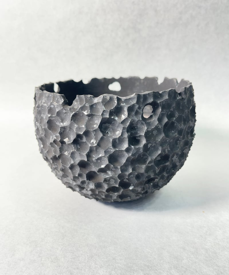 雷土・蜜鉢 黒結晶2番釉薬 M | t.roots