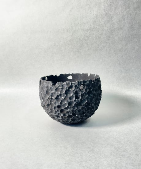 雷土・蜜鉢  黒結晶2番釉薬 Ｍ