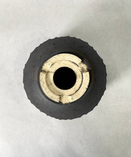 稲妻紋鉢 半筒型 黒結晶釉・Ｍ