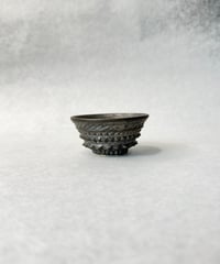 新里竜子・酒器スタッズ