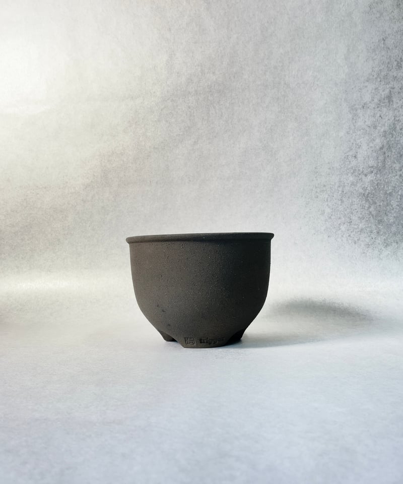 黒燻伝市鉢・ML | t.roots