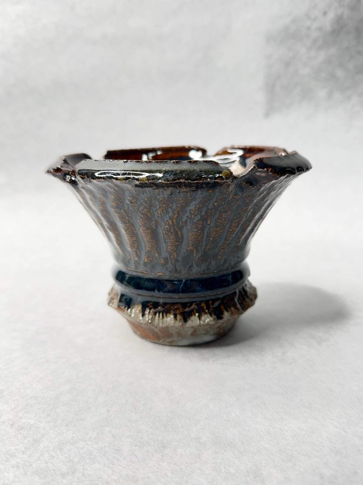 姫野翔太・飛び鉋飴釉 | t.roots