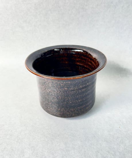 dairoku・鉄釉鉢