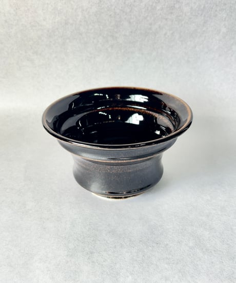 dairoku・鉄釉鉢