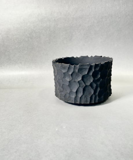 稲妻紋鉢 半筒型 黒結晶釉・Ｍ