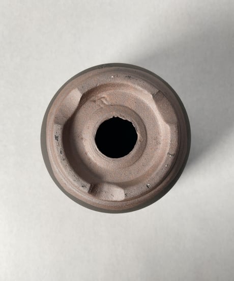 伝市鉢・丸型4号 (黒化粧)