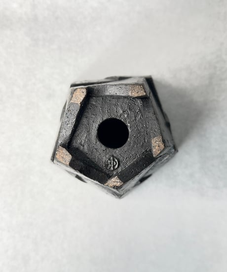 Rivet・pentagon(銀彩燻)