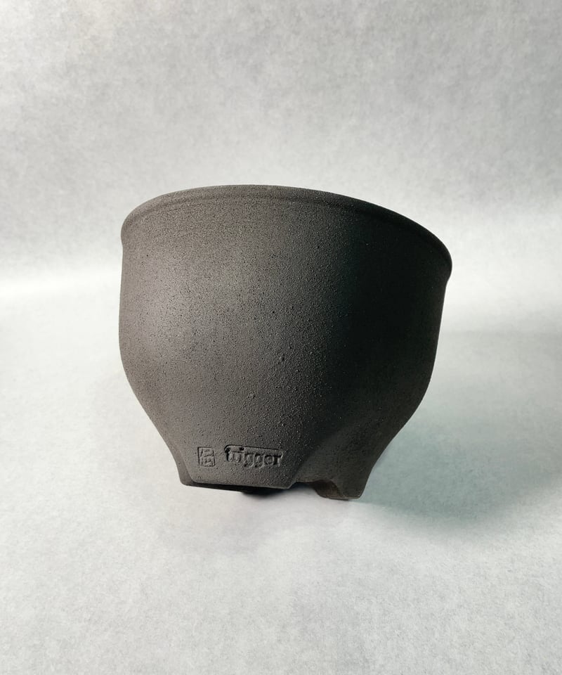 黒王丸 伝市鉢 黒燻伝市鉢・L | t.roots