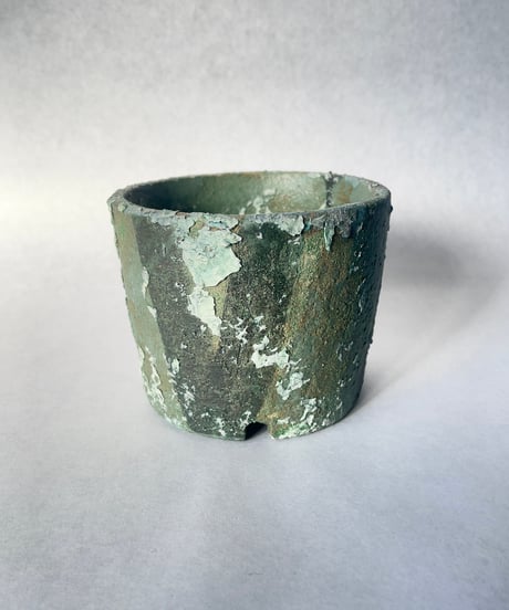波部圭亮　陶器鉢 波部圭亮 1 Artifact《plants pot M》 | FUURO