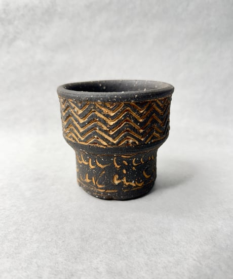 CATEGORY 作家鉢 | t.roots