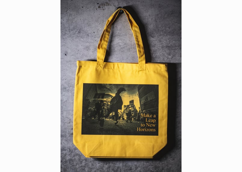 限定100セット・前田旺志郎写真集】Make a Leap to New Horizons