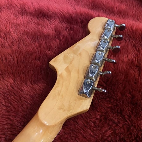 c.1968- Wander/Daytime/Gherson Made in Italy Vintage Guitars “Sunburst”