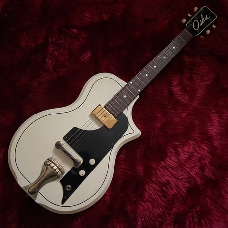 c.1958- Oahu/Supro 3033s Vintage Guitars “White”
