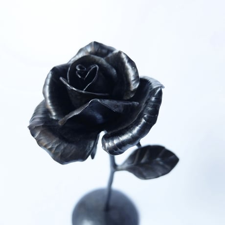 鉄の薔薇　*17cm