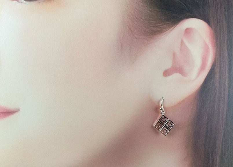 花ブロックピアス】-フックtype- | 1 MIND JEWELRY 花ブロックピアス】-フックtype- | 1 MIND JEWELRY