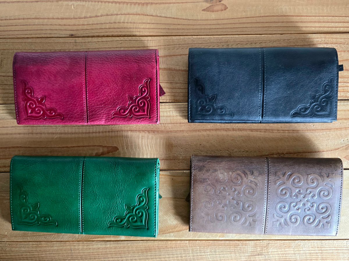kmrii 長財布 KMRii・ WB-Crystal Black Star/MB・Long Wallet・長財布