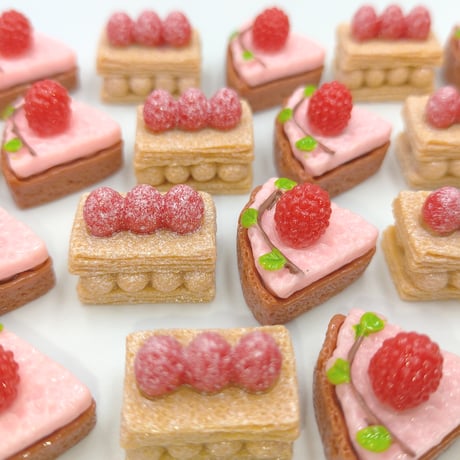 【D768】イチゴ　ケーキ　2個セット