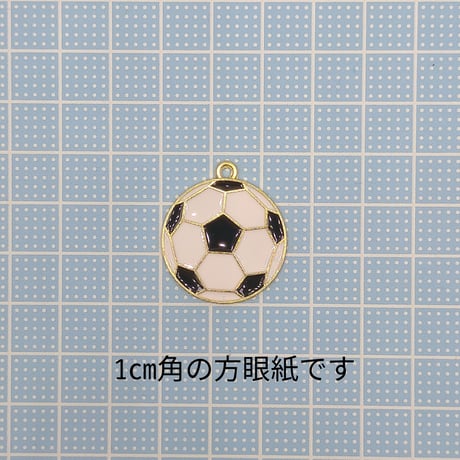 【C31】ボール　チャーム　1個