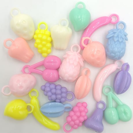 【C16】フルーツ　チャーム　20g　ランダムミックス