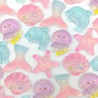 【865-2】海の生き物　イルカ　クラゲ　ヒトデ　貝　人魚　同種類3個