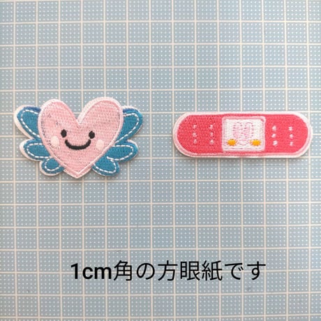 【W14】Hello  love  ハート  リボン  絆創膏　1枚