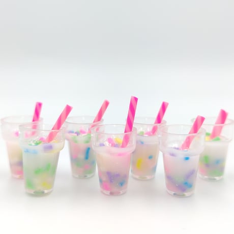 【C28】ドリンク　ラメ　チャーム　2個セット