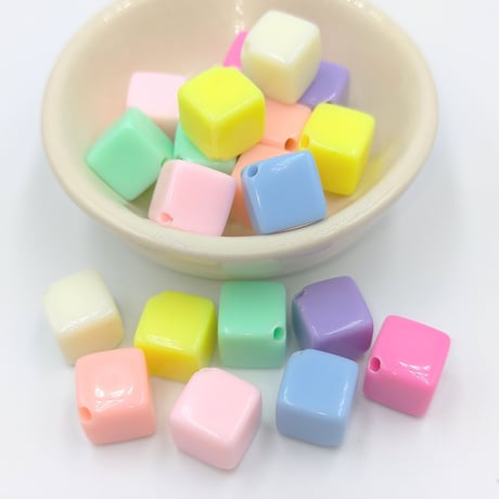 【B140】キューブ　ビーズ　10mm　20g　カラーミックス