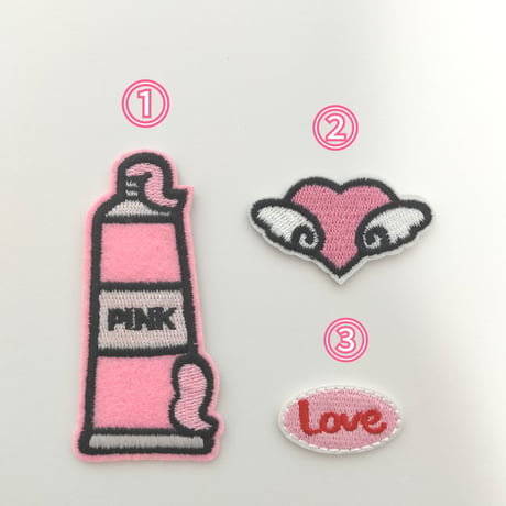 【W9】PINK　ハート　Love　絵具　ワッペン