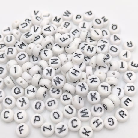 【B76】アルファベット　白黒　ビーズ　7mm　20g　カラーミックス