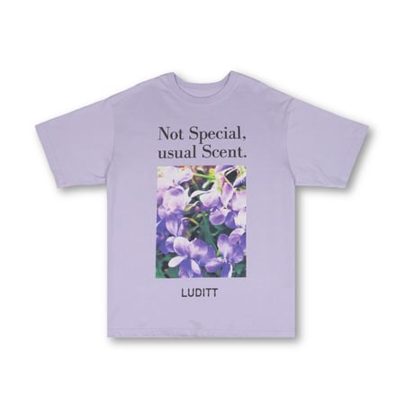 Sumire Graphic T-Shirt / Purple<L-2382>