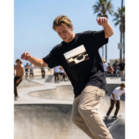 Skate Park T-Shirt / Charcoal <L-25-162>