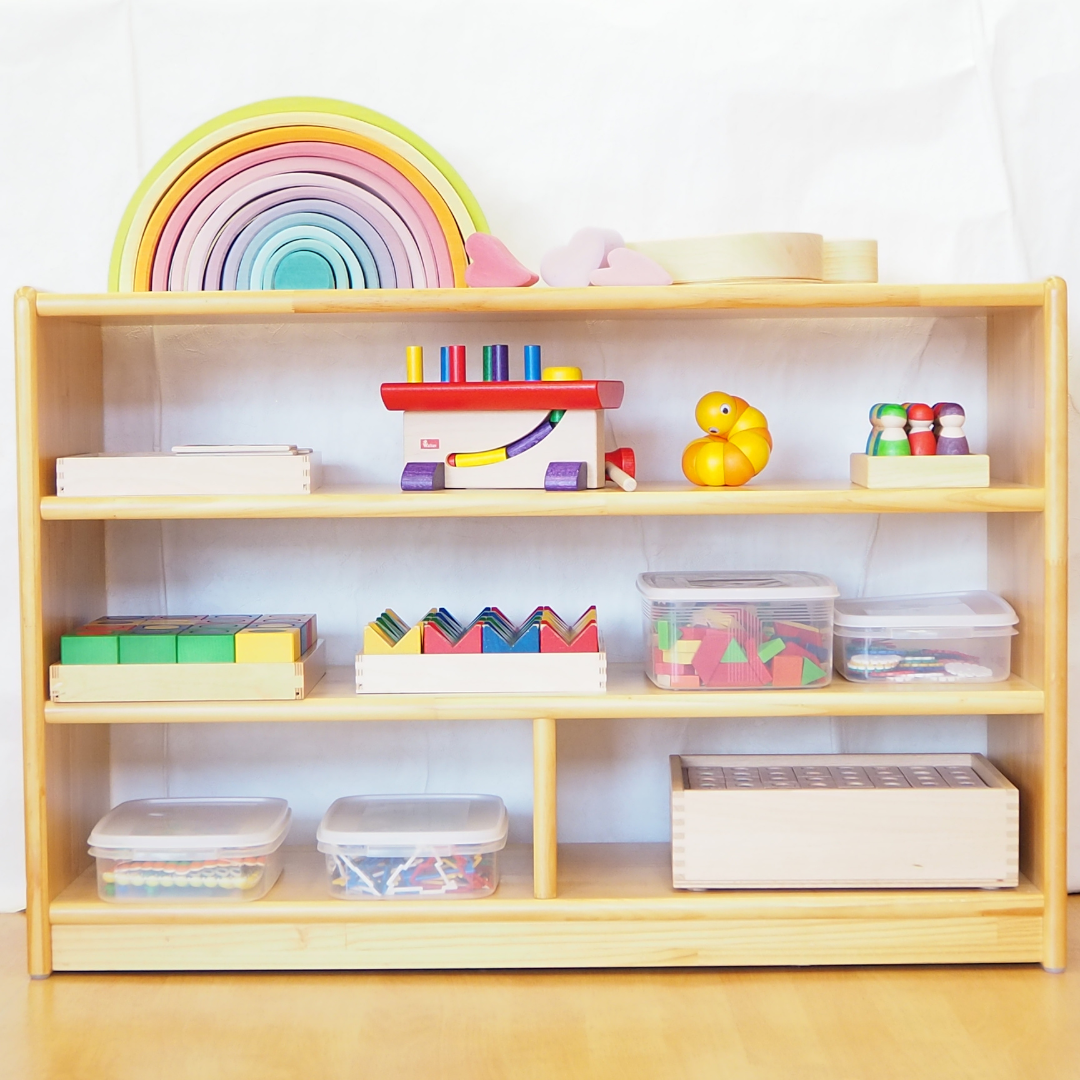 ぴっぴオリジナル白木棚3段小 背板なし | 絵本と木のおもちゃの店