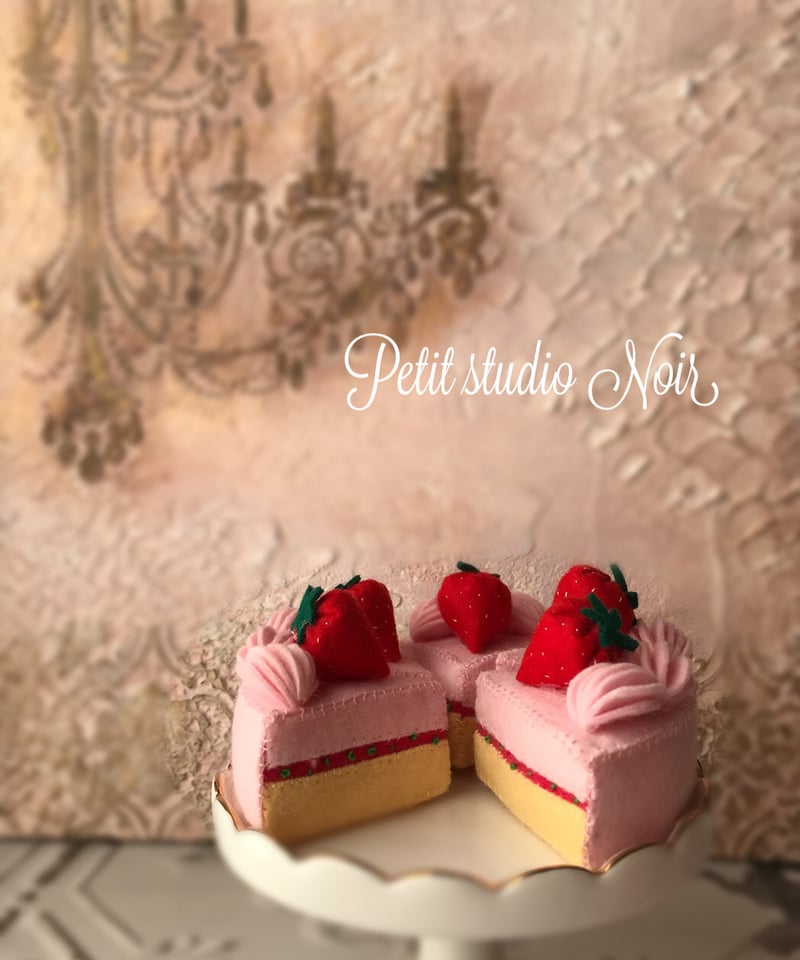 苺クリームのイチゴショート | du sucre Noir