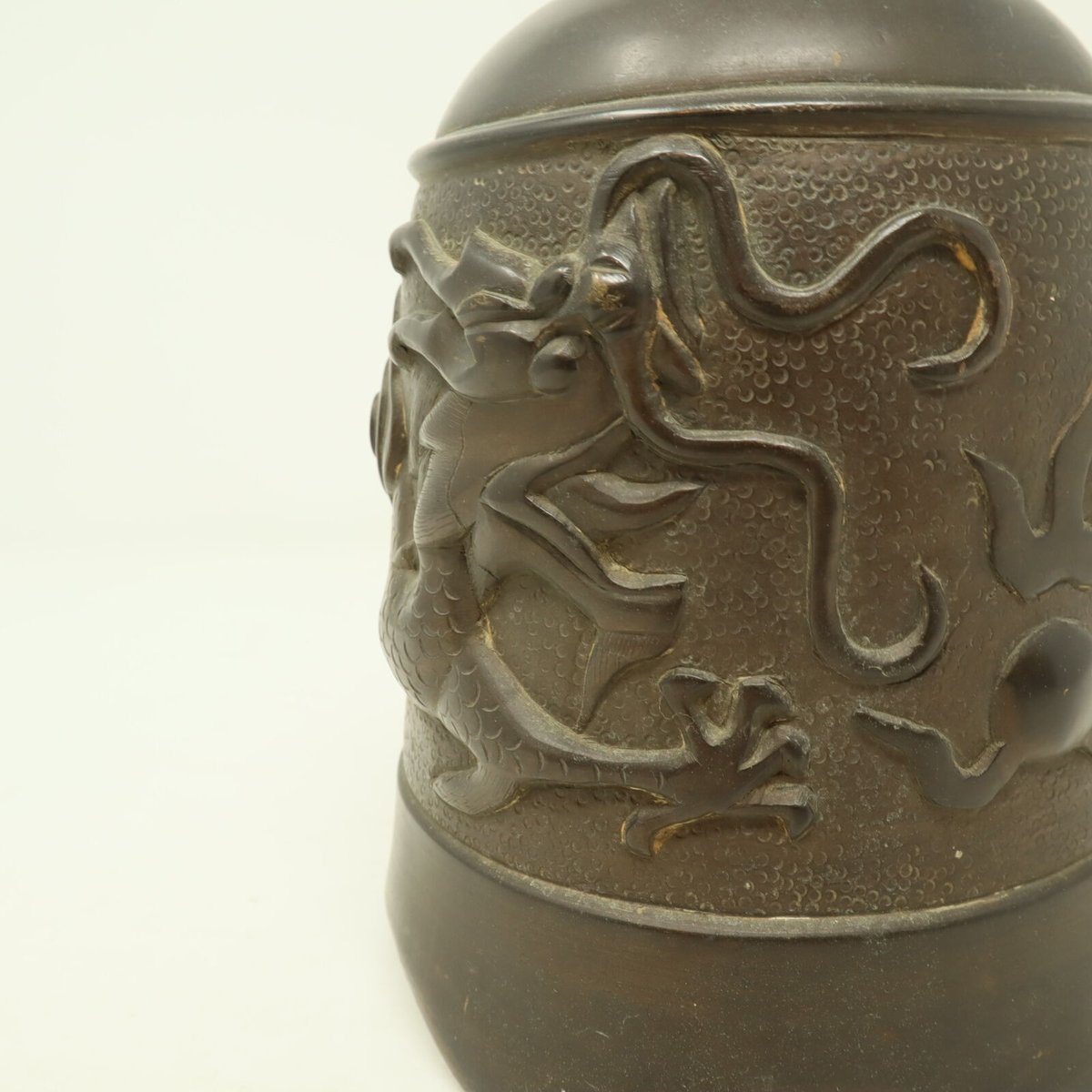 仏教美術 古銅製 釣鐘 龍台座 鳴物 A004【釣鐘】 喚鐘 龍 銅製 仏教美術 | 中国美術・茶器 花葉