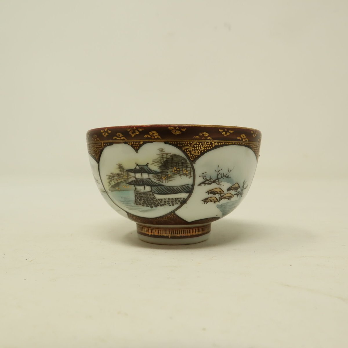 A005【茶器】 九谷焼 華やかな色絵金彩 窓絵山水 煎茶 | 中国美術・茶器 花葉